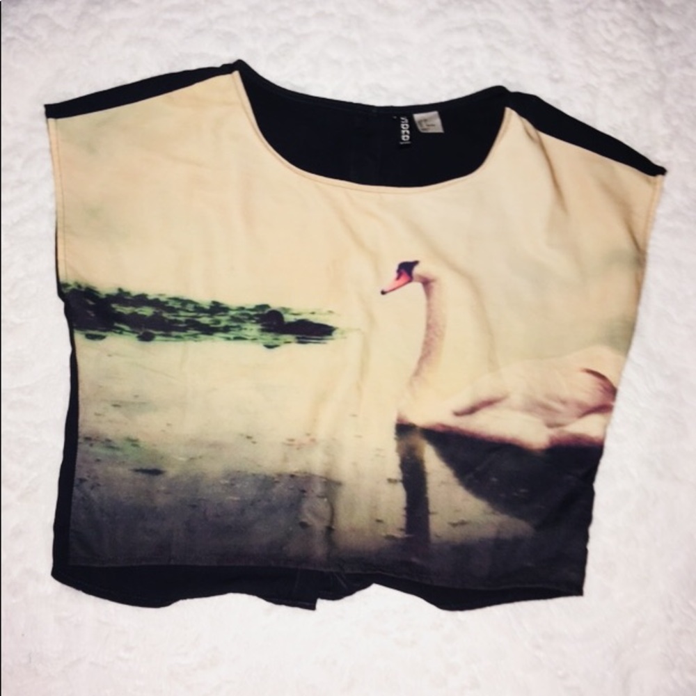 Swan Crop Top size small